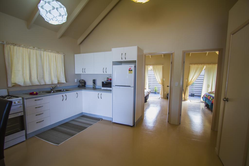 Cook Islands Holiday Villas - Muri Lagoon Beachfront 라로통가 객실 사진